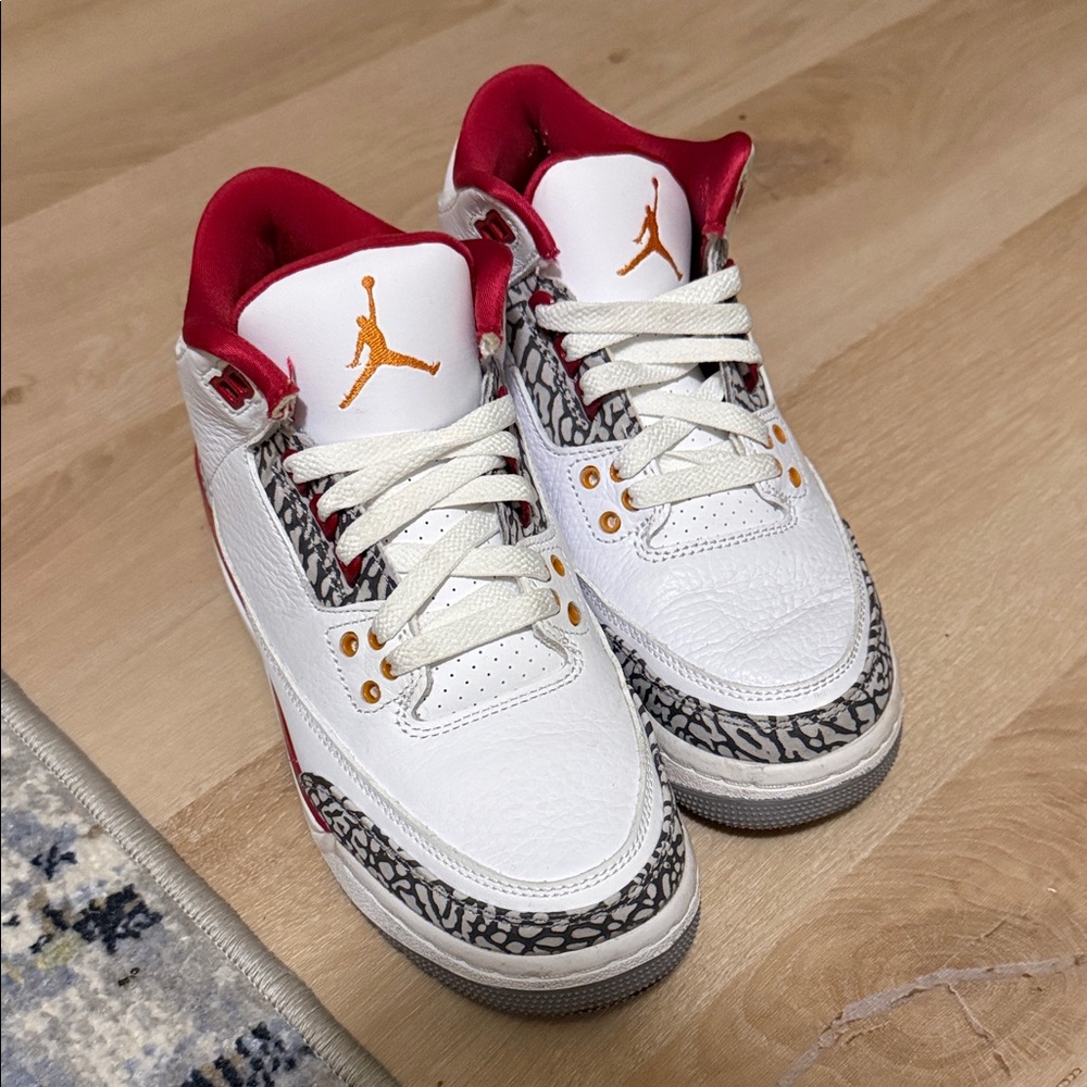 Nike Jordan Retro 3 Cardinal Red